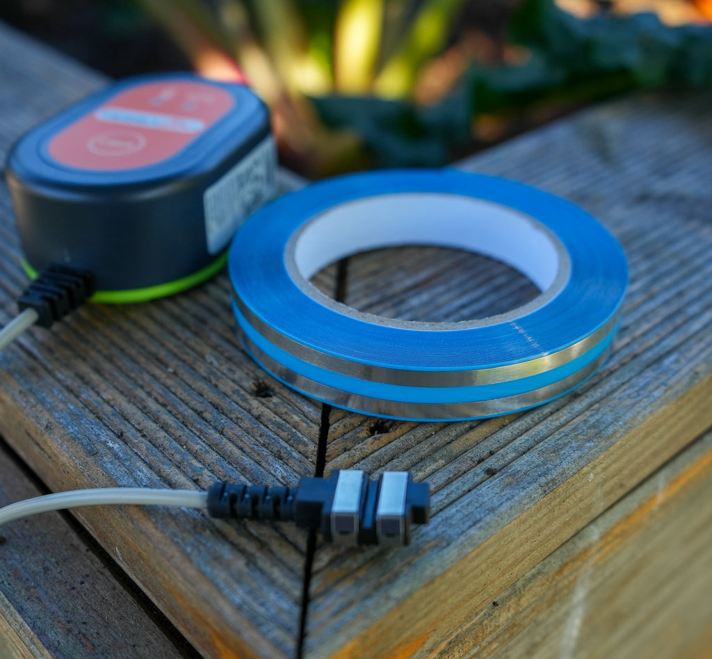 Elektrischer Schnecken-Zaun für Hochbeete und Beetumrandungen