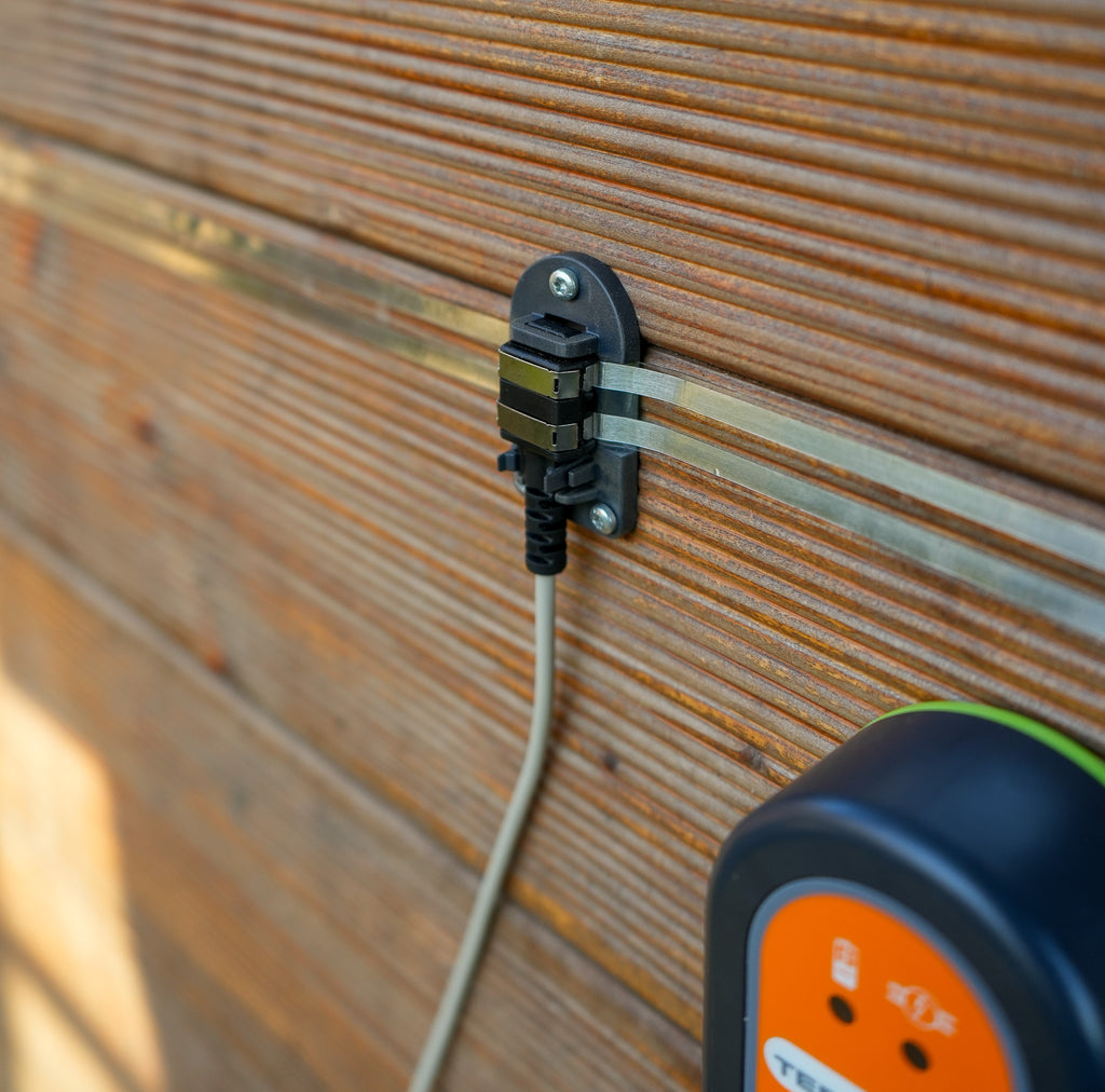 Elektrischer Schnecken-Zaun für Hochbeete und Beetumrandungen