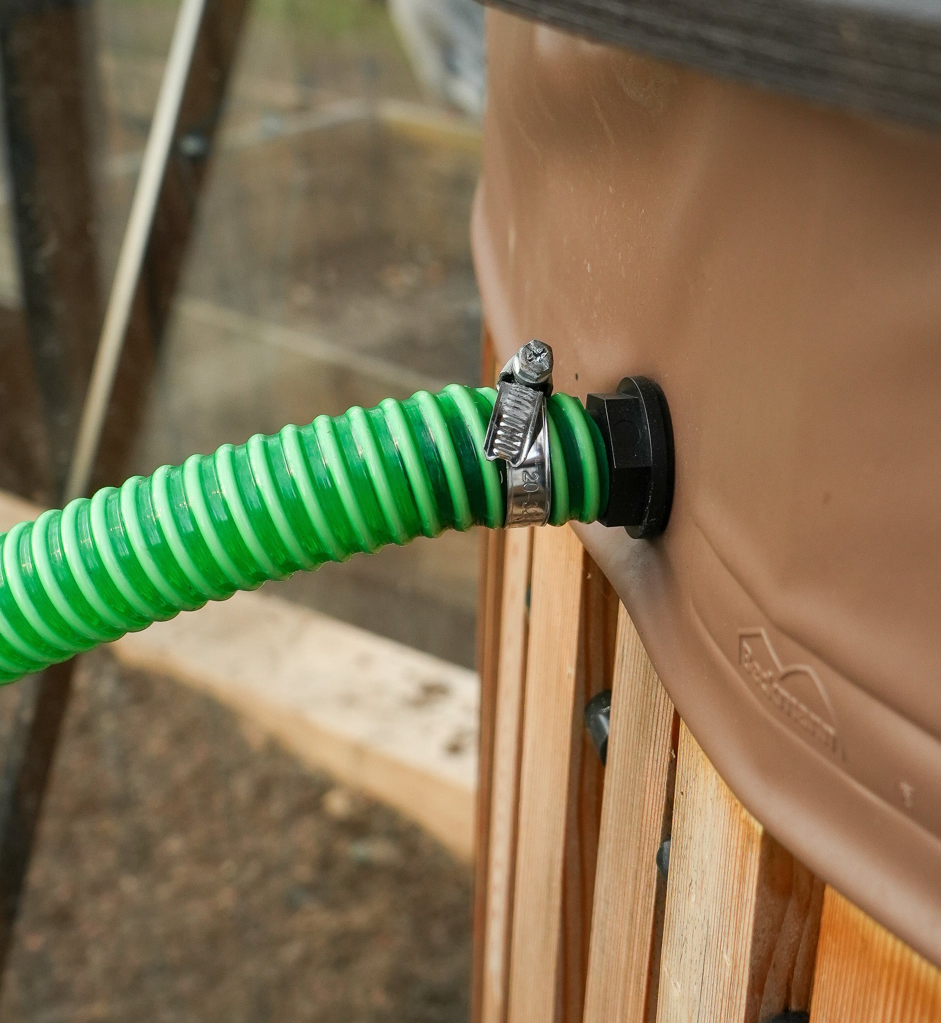 Fassanschlussstutzen für Holz-Regenfass